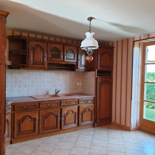  BOUSSAC IMMOBILIER : House | AIGURANDE (36140) | 200 m2 | 149 500 € 