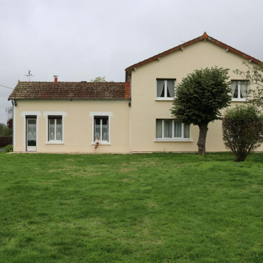  BOUSSAC IMMOBILIER : Maison / Villa | BONNAT (23220) | 209 m2 | 179 000 € 