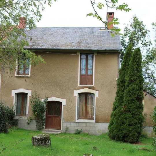  BOUSSAC IMMOBILIER : House | GENOUILLAC (23350) | 43 m2 | 145 000 € 