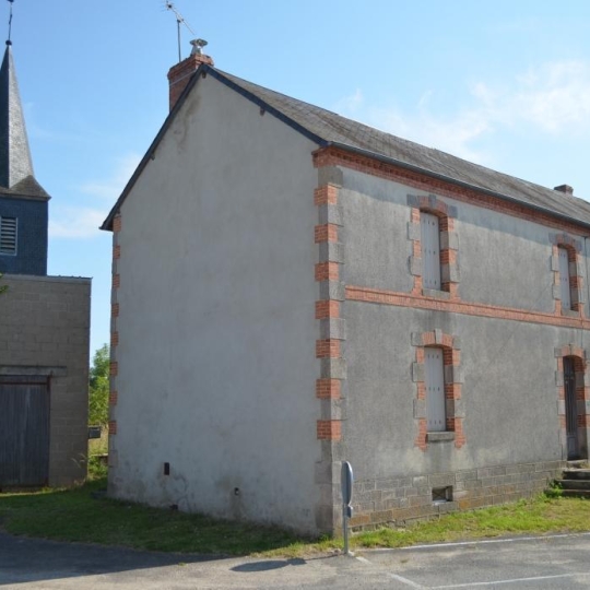 BOUSSAC IMMOBILIER : Maison / Villa | TOULX-SAINTE-CROIX (23600) | 167.00m2 | 70 000 € BOUSSAC IMMOBILIER : Maison / Villa | TOULX-SAINTE-CROIX (23600) | 167.00m2 | 70 000 €