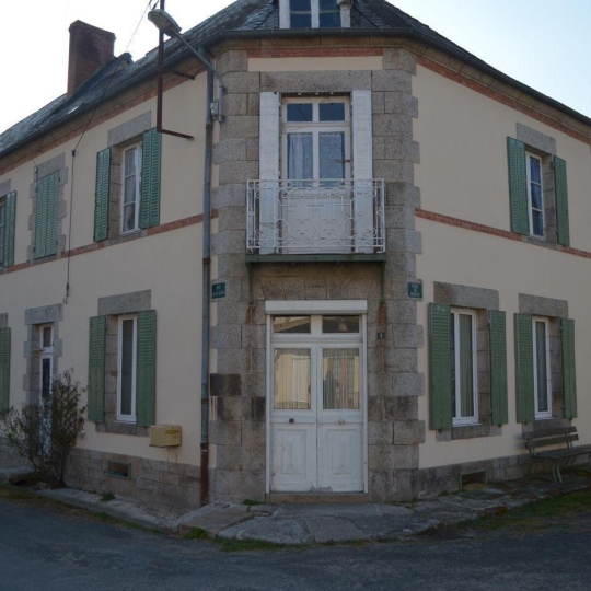  BOUSSAC IMMOBILIER : House | DOMEYROT (23140) | 173 m2 | 77 000 € 