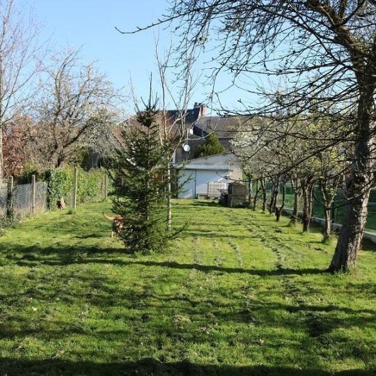  BOUSSAC IMMOBILIER : Maison / Villa | BONNAT (23220) | 145 m2 | 82 000 € 