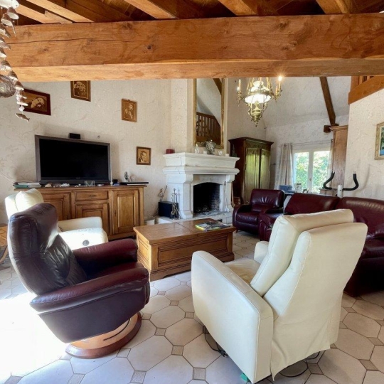  BOUSSAC IMMOBILIER : Maison / Villa | NOUZERINES (23600) | 189 m2 | 191 000 € 