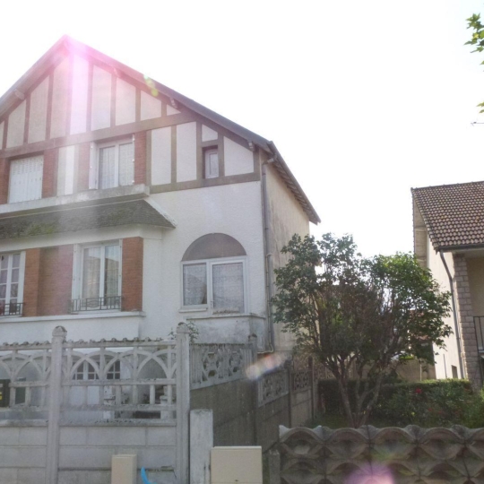  BOUSSAC IMMOBILIER : Maison / Villa | BOUSSAC (23600) | 74 m2 | 48 000 € 