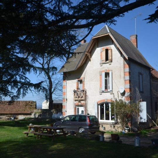  BOUSSAC IMMOBILIER : House | LUSSAT (23170) | 215 m2 | 850 000 € 