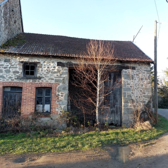  BOUSSAC IMMOBILIER : Maison / Villa | CRESSAT (23140) | 130 m2 | 48 000 € 