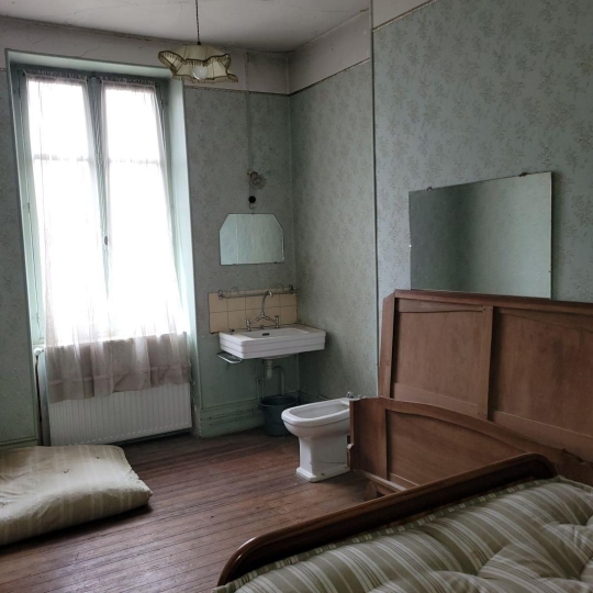  BOUSSAC IMMOBILIER : Maison / Villa | CHATEAUMEILLANT (18370) | 160 m2 | 50 000 € 