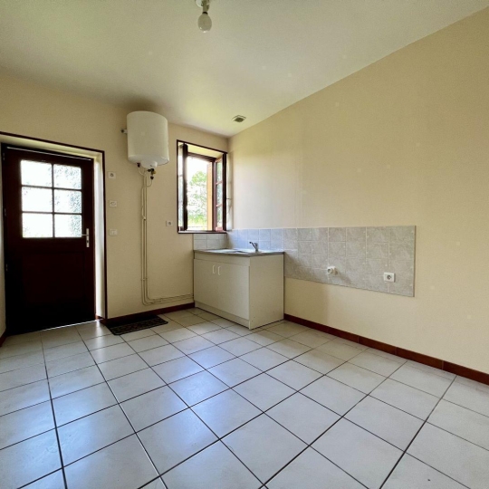  BOUSSAC IMMOBILIER : Maison / Villa | LAVAUFRANCHE (23600) | 265 m2 | 89 000 € 