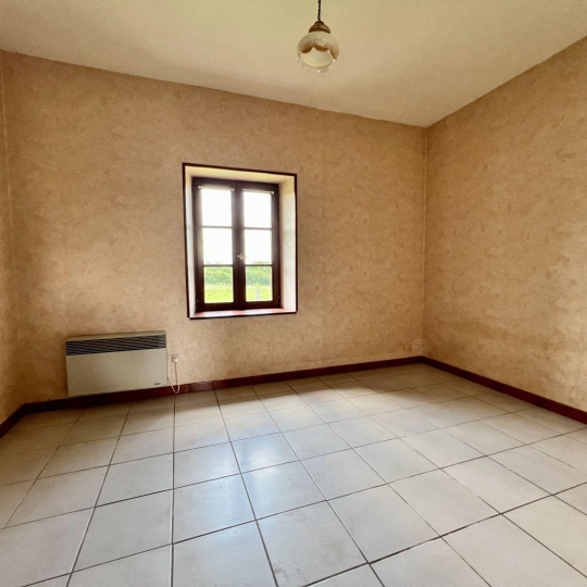  BOUSSAC IMMOBILIER : Maison / Villa | LAVAUFRANCHE (23600) | 265 m2 | 89 000 € 