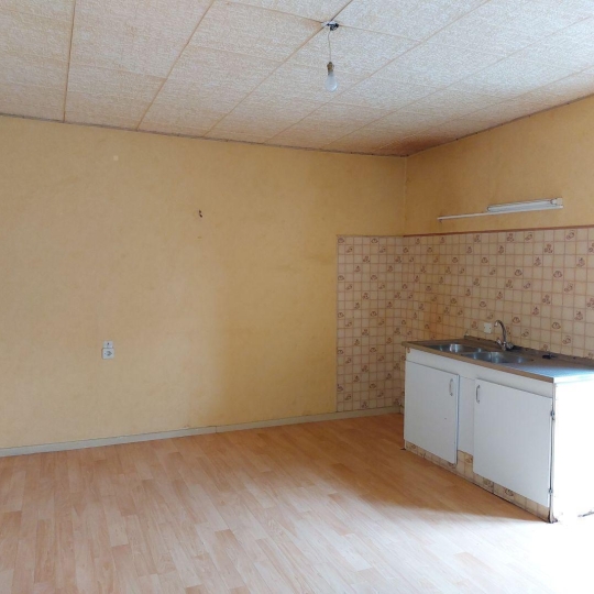  BOUSSAC IMMOBILIER : House | BOUSSAC (23600) | 193 m2 | 55 500 € 