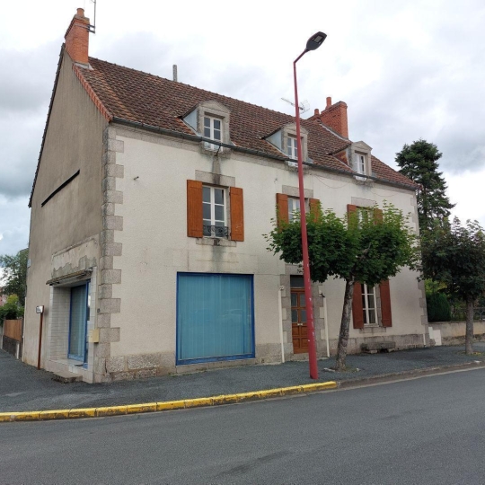  BOUSSAC IMMOBILIER : House | BOUSSAC (23600) | 193 m2 | 55 500 € 