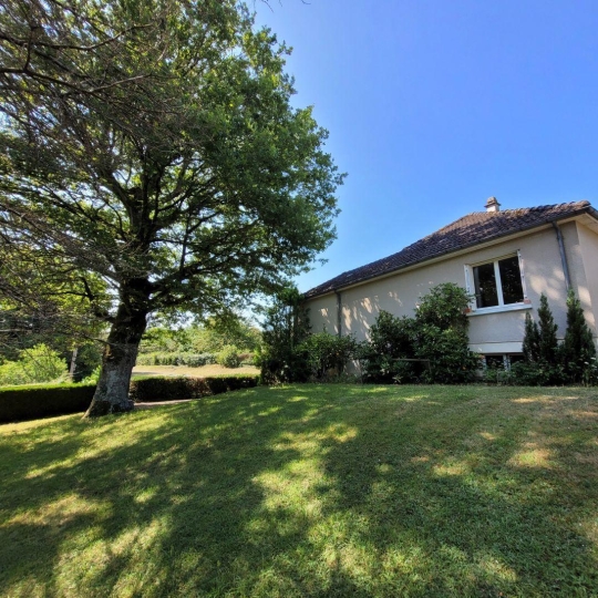  BOUSSAC IMMOBILIER : Maison / Villa | SAINT-SILVAIN-BAS-LE-ROC (23600) | 94 m2 | 115 000 € 