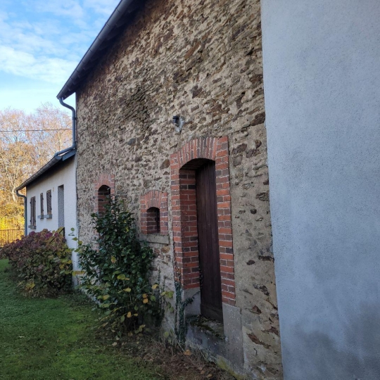  BOUSSAC IMMOBILIER : House | SAINT-PRIEST-LA-MARCHE (18370) | 100 m2 | 93 500 € 