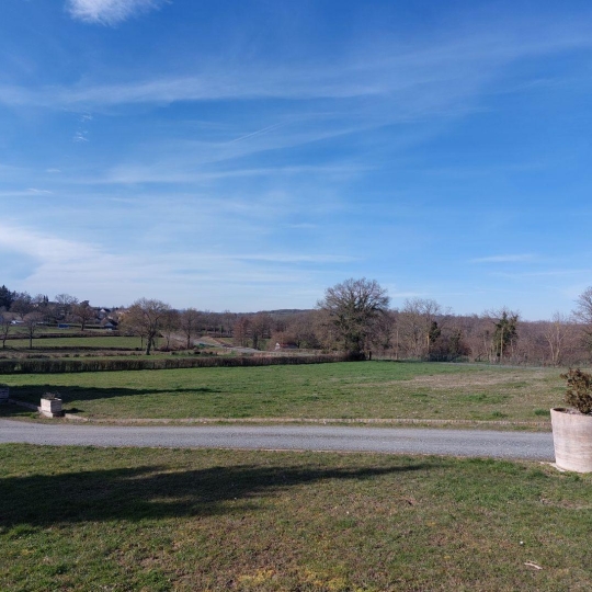  BOUSSAC IMMOBILIER : Domain / Estate | BOUSSAC (23600) | 200 m2 | 393 500 € 