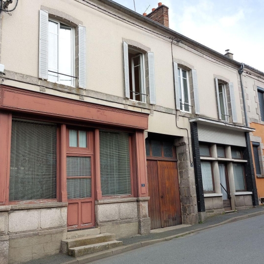  BOUSSAC IMMOBILIER : Immeuble | BOUSSAC (23600) | 219 m2 | 120 000 € 