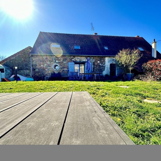  BOUSSAC IMMOBILIER : Maison / Villa | PERASSAY (36160) | 200 m2 | 180 000 € 