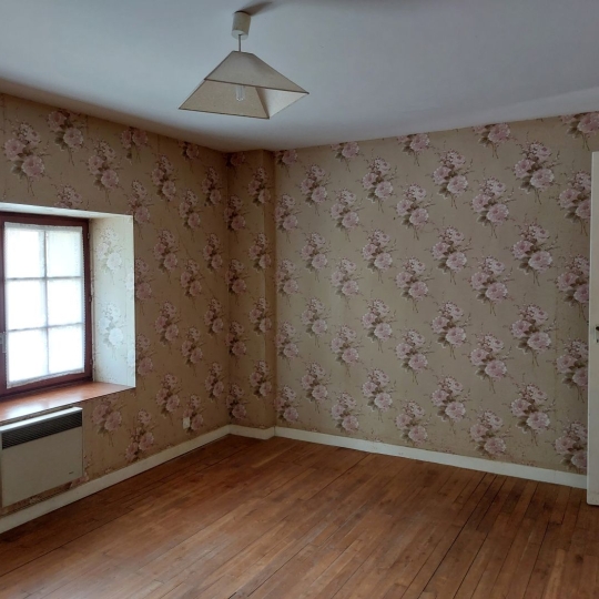  BOUSSAC IMMOBILIER : Maison / Villa | ROCHES (23270) | 221 m2 | 141 500 € 