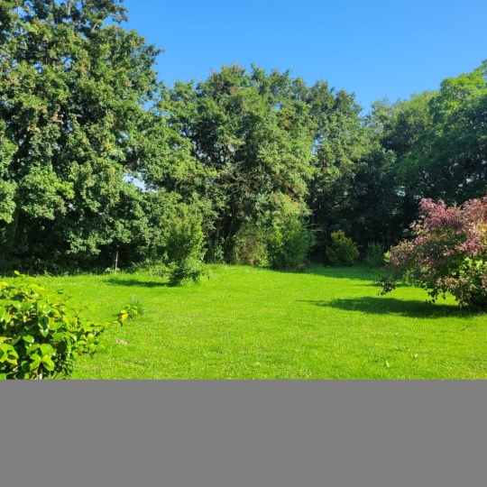  BOUSSAC IMMOBILIER : Maison / Villa | MESPLES (03370) | 151 m2 | 180 000 € 
