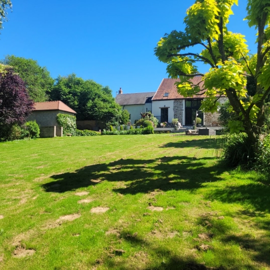  BOUSSAC IMMOBILIER : House | PREVERANGES (18370) | 245 m2 | 293 475 € 