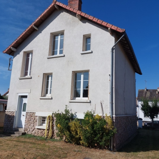 BOUSSAC IMMOBILIER : House | BOUSSAC (23600) | 104.00m2 | 135 000 € 