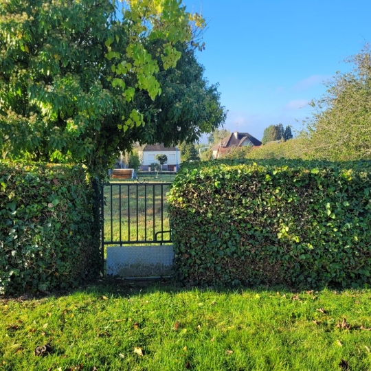  BOUSSAC IMMOBILIER : Ground | BOUSSAC (23600) | 0 m2 | 16 000 € 