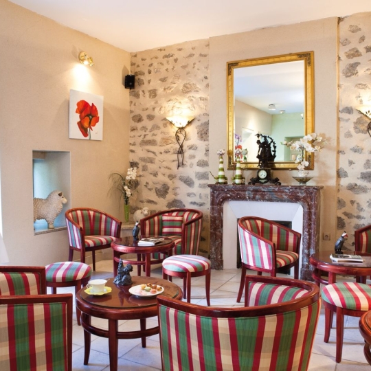  BOUSSAC IMMOBILIER : Building | GUERET (23000) | 676 m2 | 892 500 &euro; 