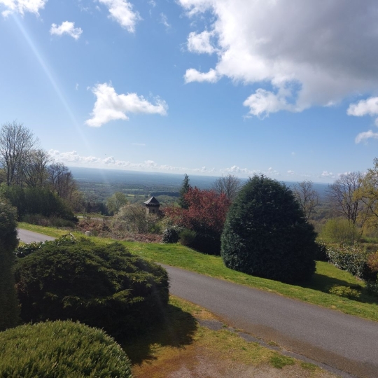  BOUSSAC IMMOBILIER : House | TOULX-SAINTE-CROIX (23600) | 118 m2 | 108 500 &euro; 