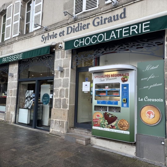  BOUSSAC IMMOBILIER : Commercial | GUERET (23000) | 100 m2 | 275 000 &euro; 