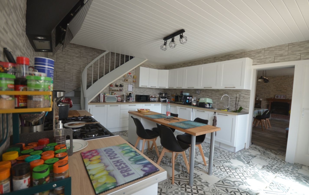 BOUSSAC IMMOBILIER : Maison / Villa | GOUZON (23230) | 134 m2 | 130 000 € 