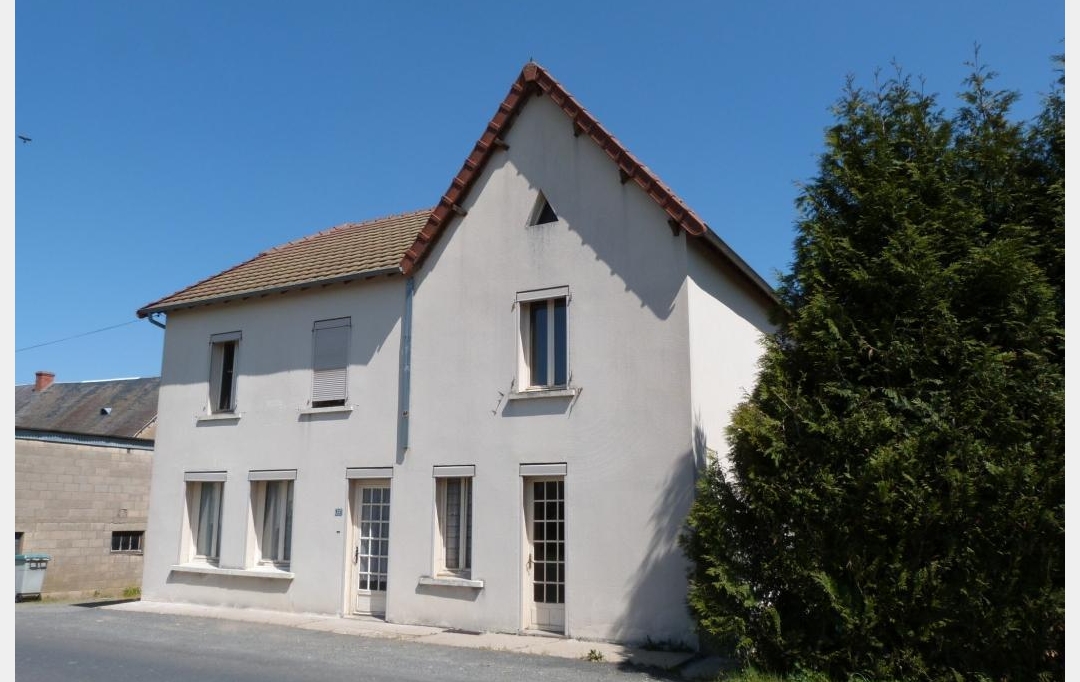 BOUSSAC IMMOBILIER : Maison / Villa | SAINTE-SEVERE-SUR-INDRE (36160) | 150 m2 | 55 500 € 