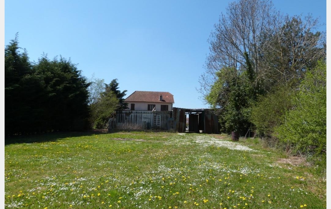 BOUSSAC IMMOBILIER : Maison / Villa | SAINTE-SEVERE-SUR-INDRE (36160) | 150 m2 | 55 500 € 