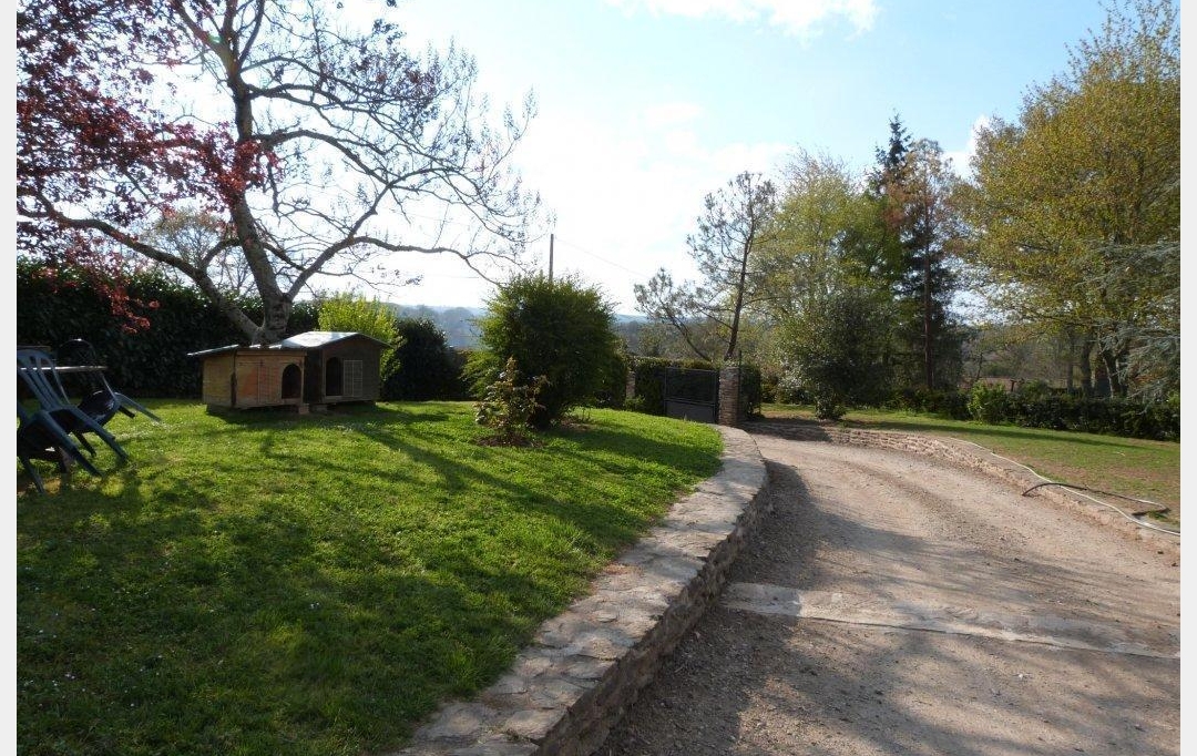 BOUSSAC IMMOBILIER : House | BOUSSAC (23600) | 150 m2 | 190 000 € 