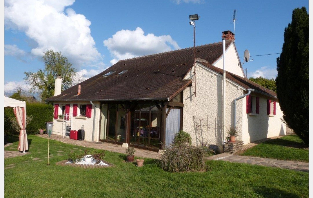 BOUSSAC IMMOBILIER : House | BOUSSAC (23600) | 150 m2 | 190 000 € 