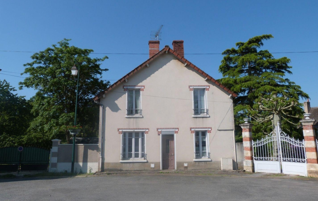 BOUSSAC IMMOBILIER : Maison / Villa | PREVERANGES (18370) | 82 m2 | 72 000 € 