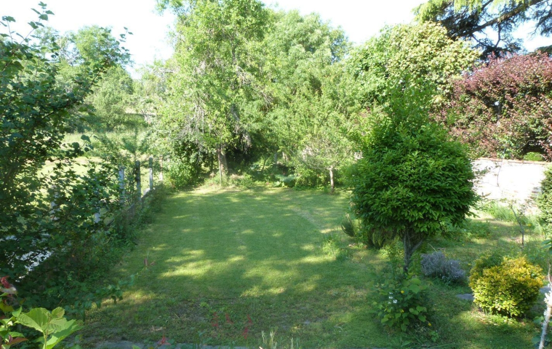 BOUSSAC IMMOBILIER : House | PREVERANGES (18370) | 78 m2 | 78 000 € 