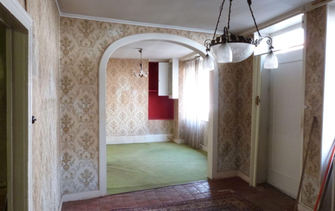 BOUSSAC IMMOBILIER : Maison / Villa | CHATEAUMEILLANT (18370) | 150 m2 | 35 000 € 
