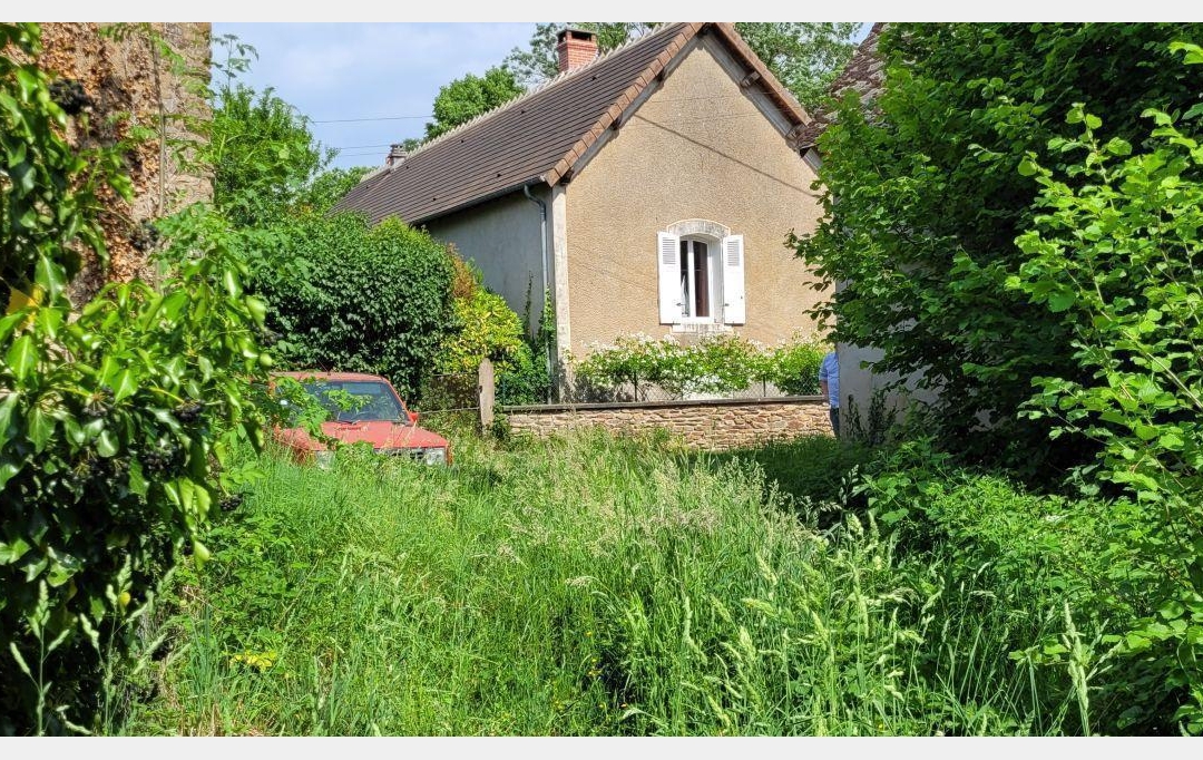 BOUSSAC IMMOBILIER : Terrain | SAINT-SATURNIN (18370) | 24 m2 | 9 000 € 