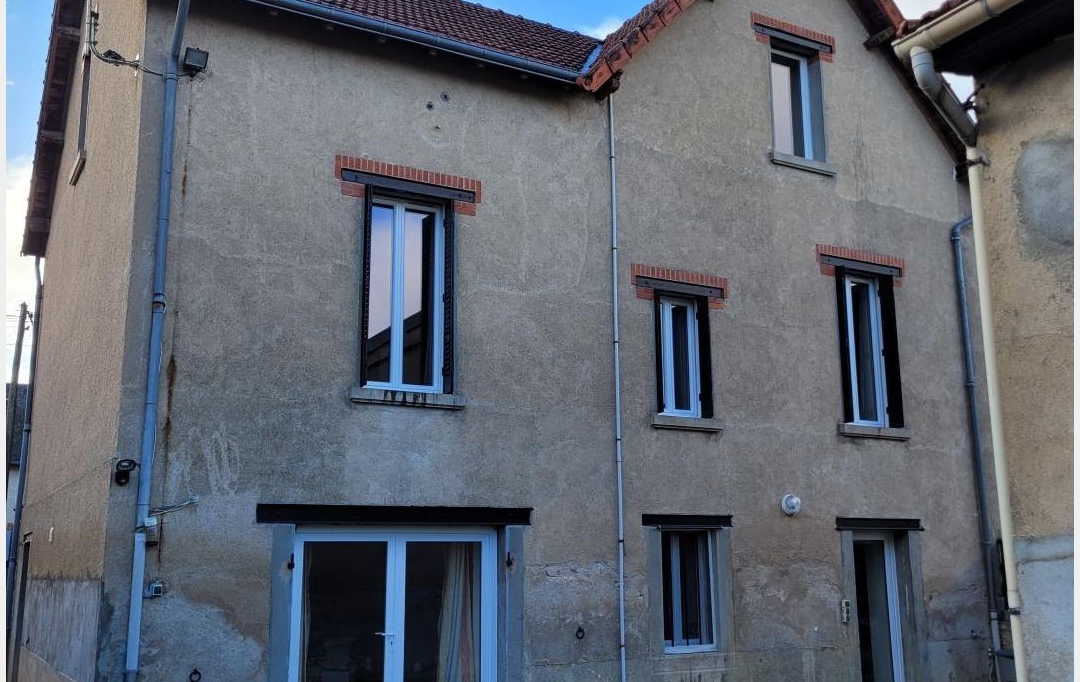 BOUSSAC IMMOBILIER : Maison / Villa | TREIGNAT (03380) | 236 m2 | 171 500 € 