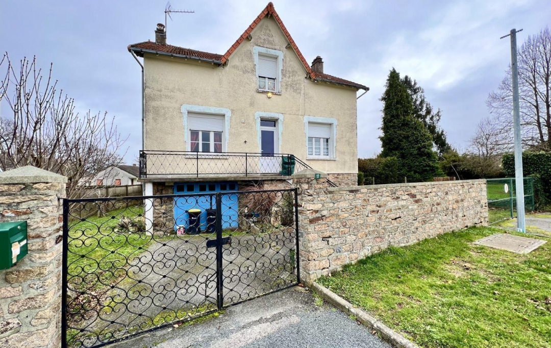 BOUSSAC IMMOBILIER : Maison / Villa | BONNAT (23220) | 95 m2 | 95 000 € 