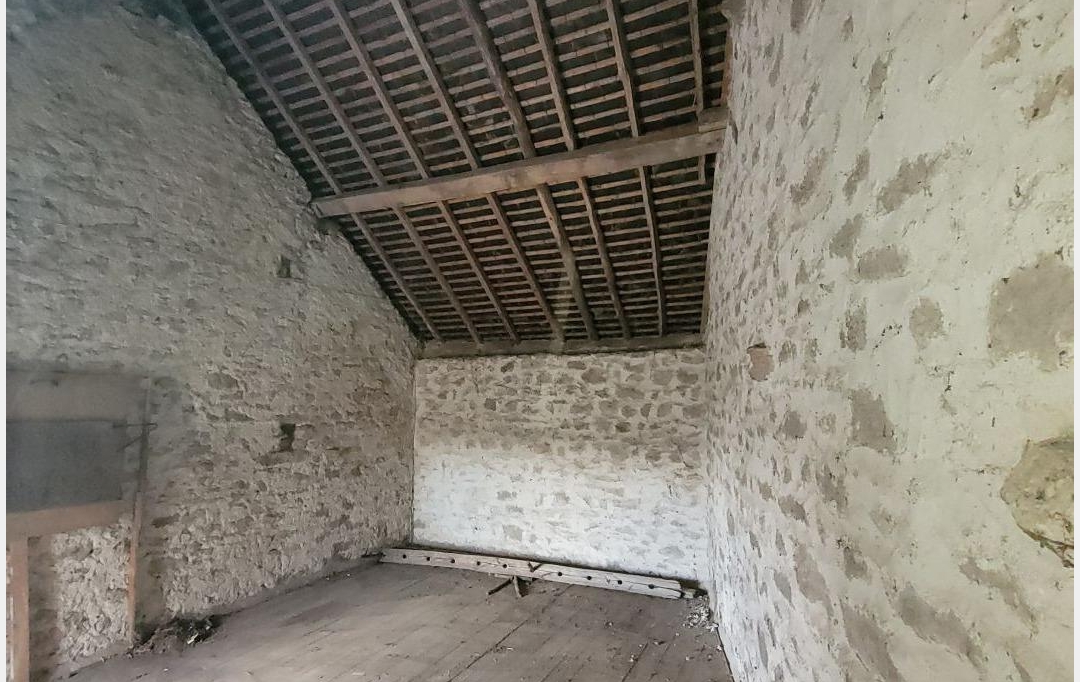BOUSSAC IMMOBILIER : Maison / Villa | SAINT-SILVAIN-BAS-LE-ROC (23600) | 54 m2 | 19 000 € 