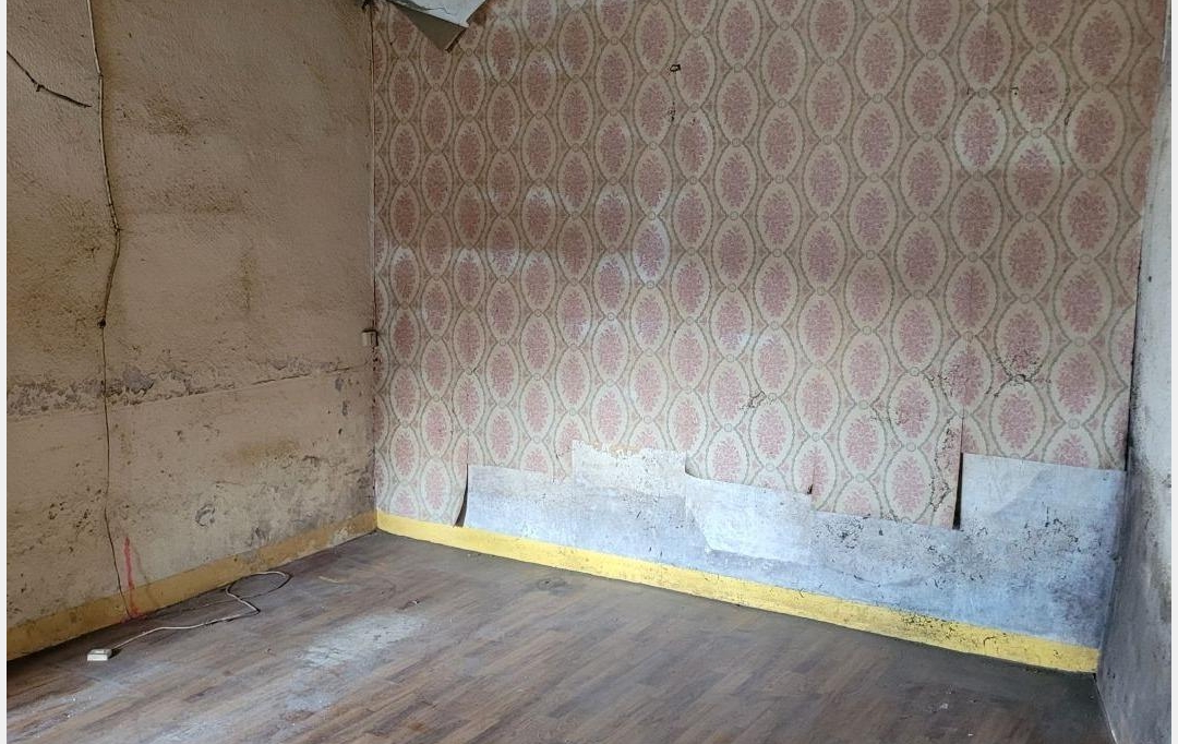 BOUSSAC IMMOBILIER : Maison / Villa | SAINT-SILVAIN-BAS-LE-ROC (23600) | 54 m2 | 19 000 € 