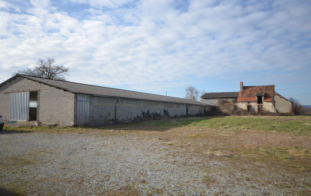BOUSSAC IMMOBILIER : Maison / Villa | GOUZON (23230) | 1 100 m2 | 59 000 € 