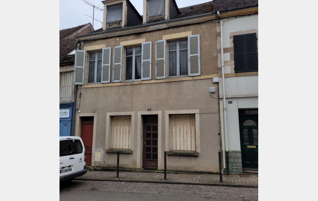 BOUSSAC IMMOBILIER : Maison / Villa | CHATEAUMEILLANT (18370) | 160 m2 | 50 000 € 