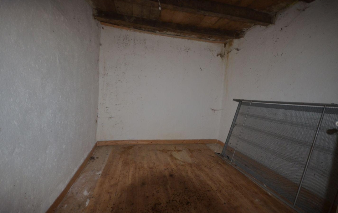 BOUSSAC IMMOBILIER : Maison / Villa | SAINT-SILVAIN-SOUS-TOULX (23140) | 75 m2 | 15 000 € 