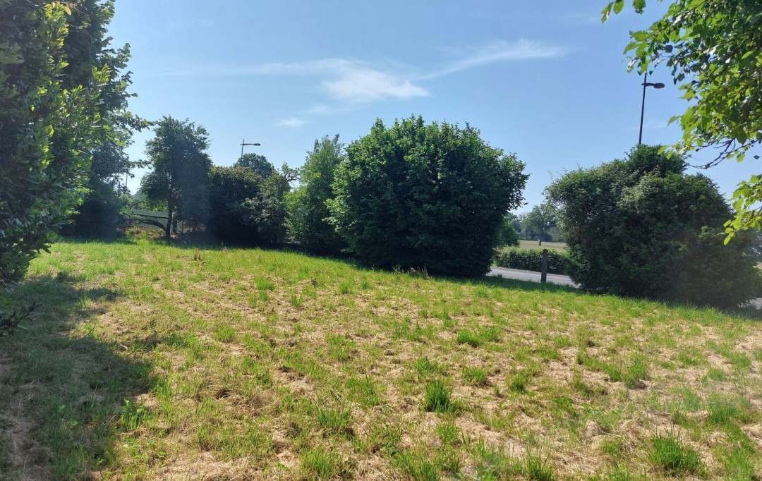 BOUSSAC IMMOBILIER : Terrain | BOUSSAC (23600) | 0 m2 | 10 000 € 