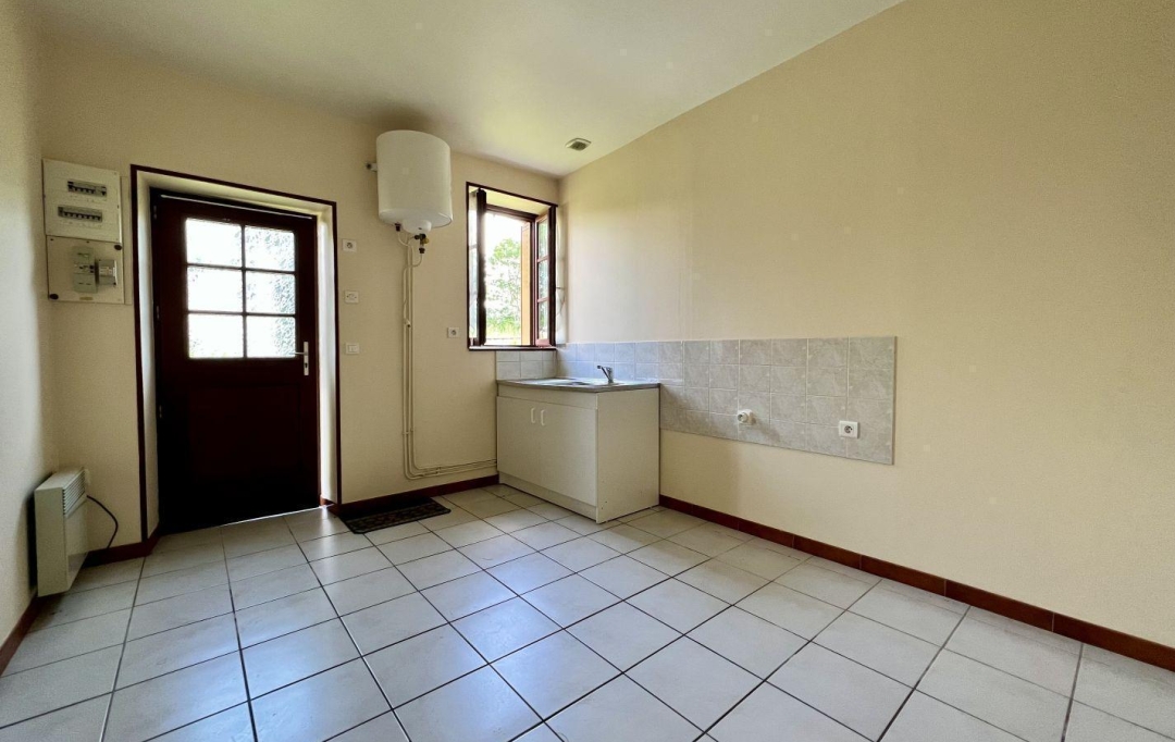 BOUSSAC IMMOBILIER : Maison / Villa | LAVAUFRANCHE (23600) | 265 m2 | 89 000 € 