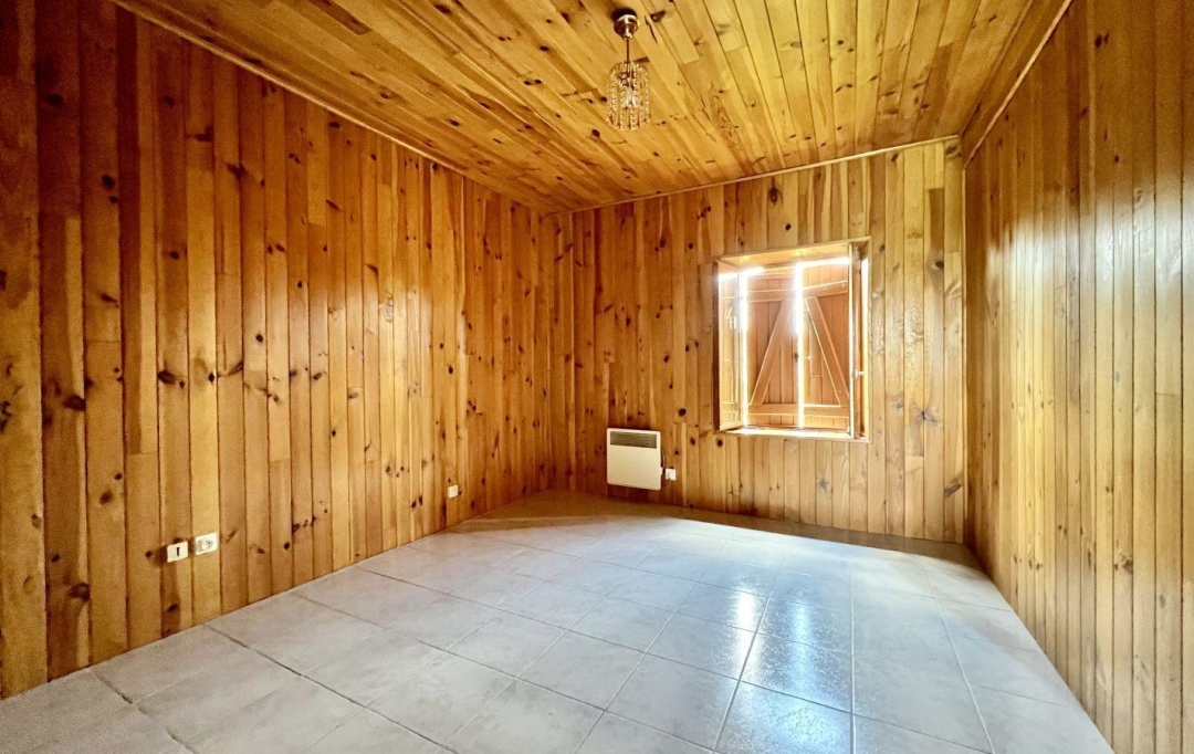 BOUSSAC IMMOBILIER : Maison / Villa | LAVAUFRANCHE (23600) | 265 m2 | 89 000 € 