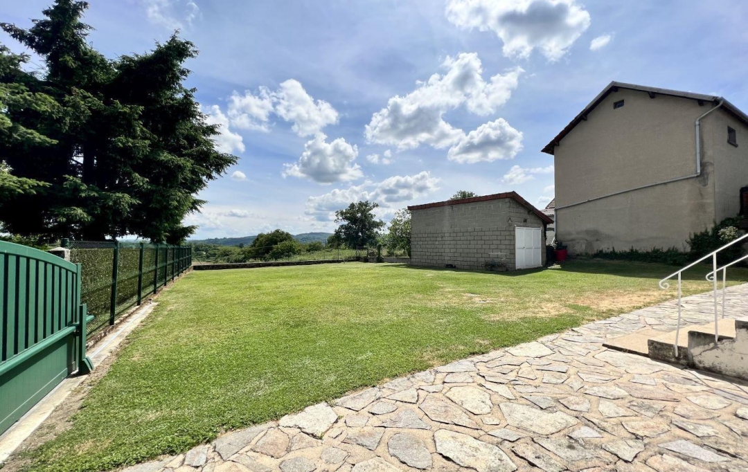 BOUSSAC IMMOBILIER : Maison / Villa | BOUSSAC-BOURG (23600) | 100 m2 | 140 000 € 