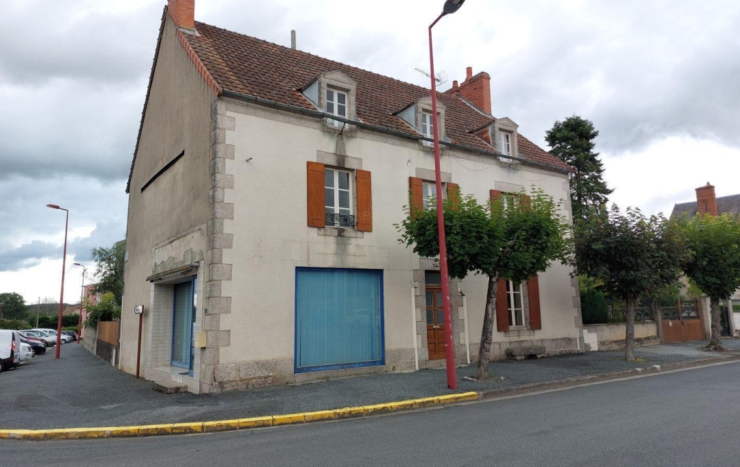 BOUSSAC IMMOBILIER : House | BOUSSAC (23600) | 193 m2 | 55 500 € 