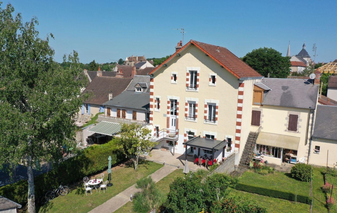 BOUSSAC IMMOBILIER : Maison / Villa | BOUSSAC (23600) | 195 m2 | 205 000 € 